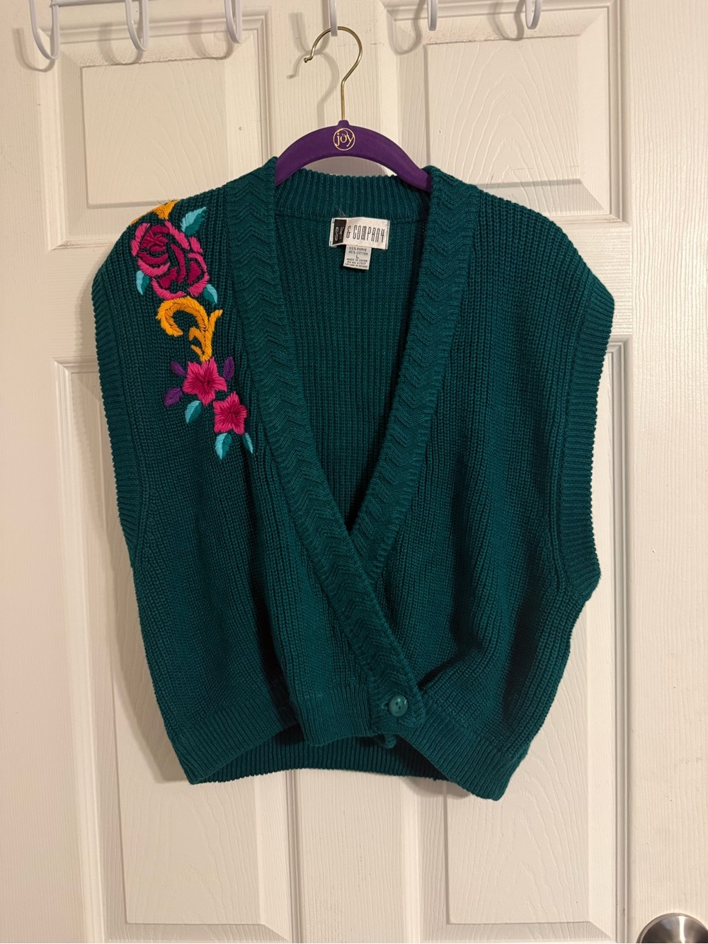 SK and Company Teal Knit Floral Embroidered Sweater Vest